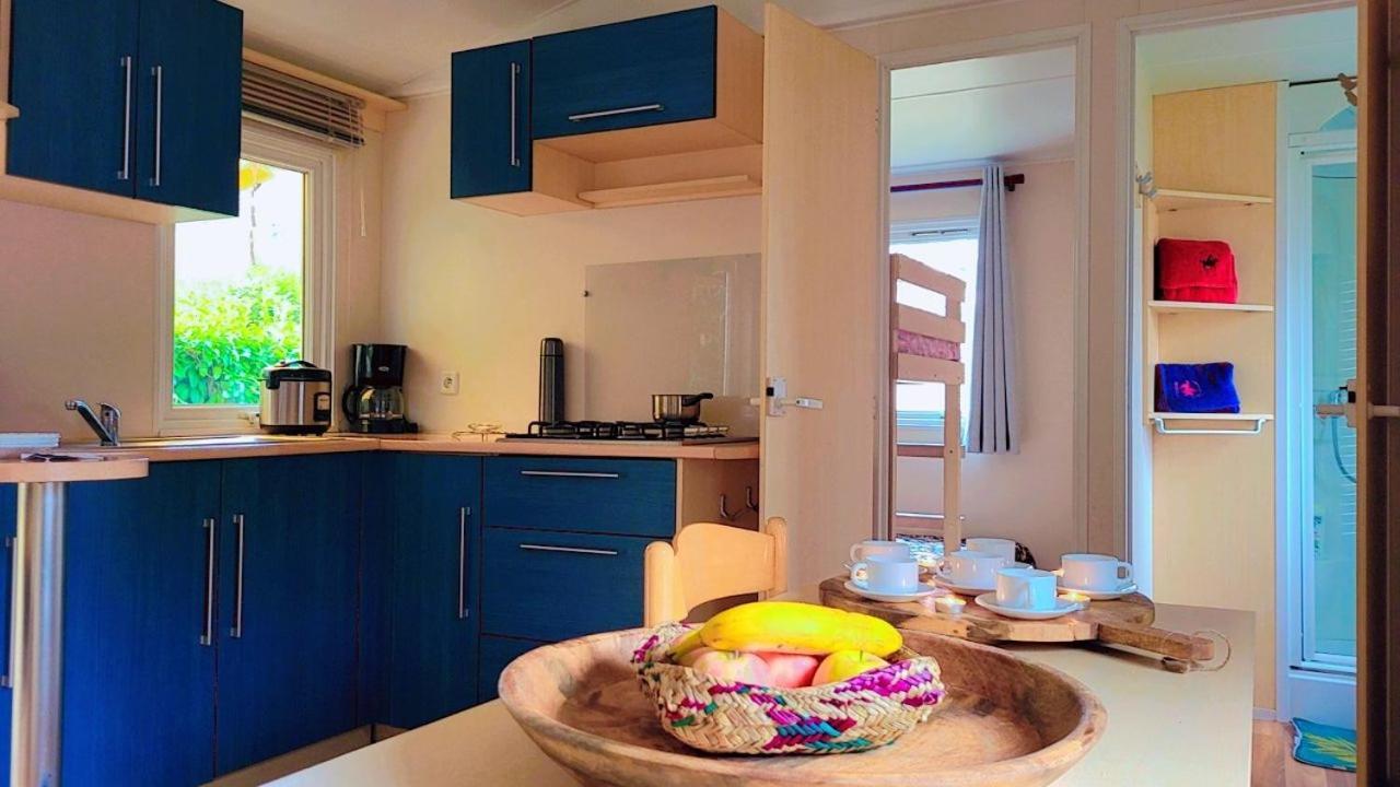 Camping Marvilla Parks -Parc Des Roches 91530 Saint-Cheron Ngoại thất bức ảnh
