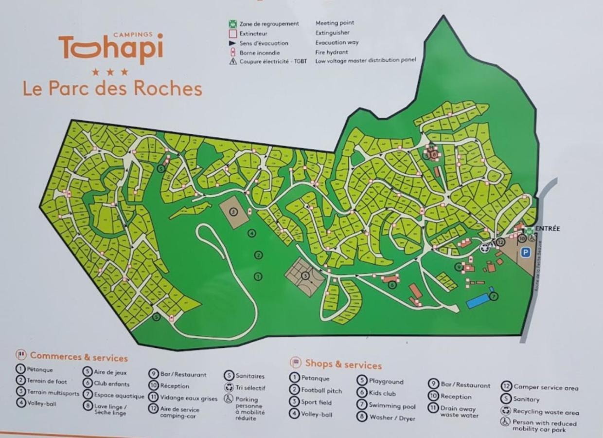 Camping Marvilla Parks -Parc Des Roches 91530 Saint-Cheron Ngoại thất bức ảnh